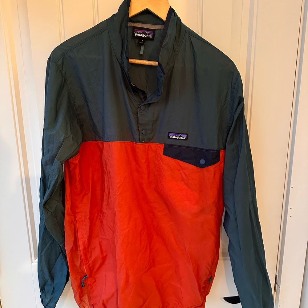 PATAGONIA WINDBREAKER RETRO